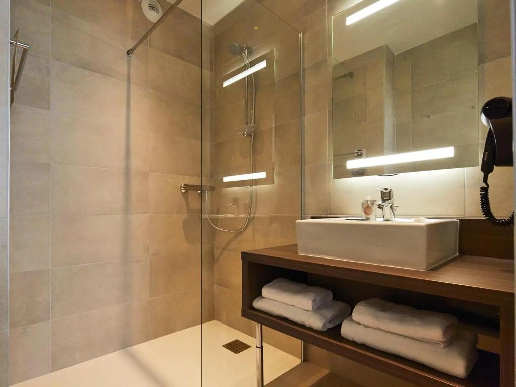 hotel image 9