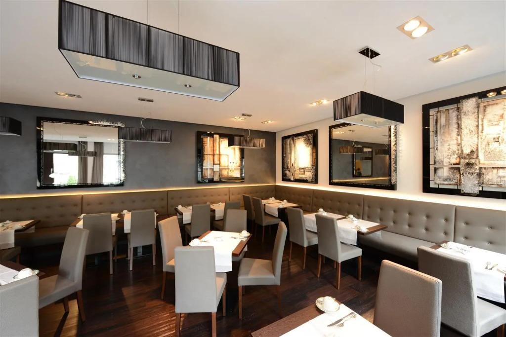 hotel image 39