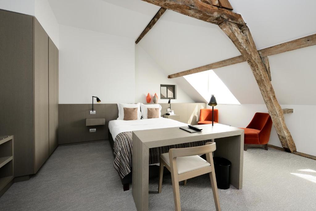 hotel image 8