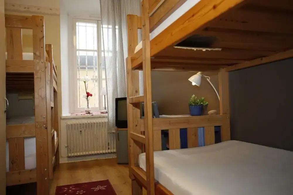 hotel image 12