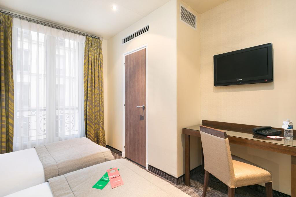 hotel image 11