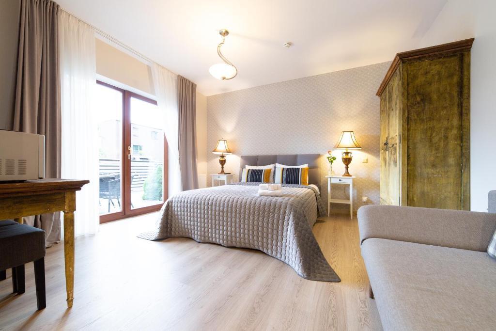 hotel image 8