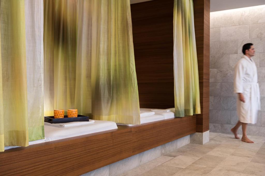 hotel image 30