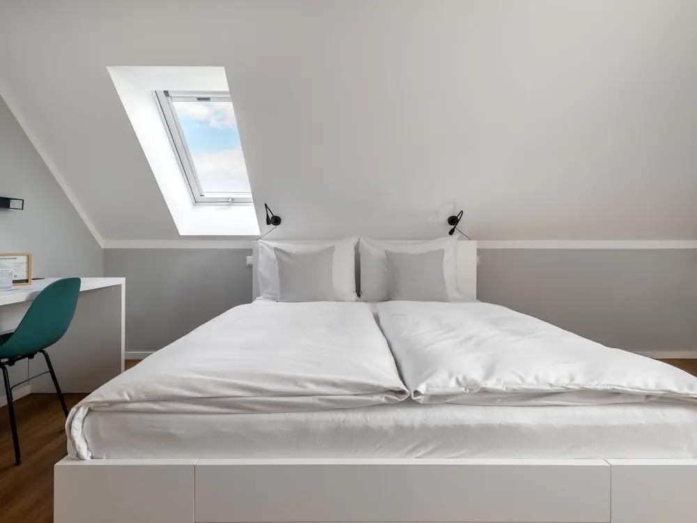 hotel image 9
