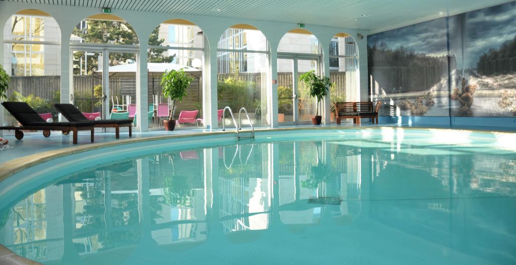 hotel image 13