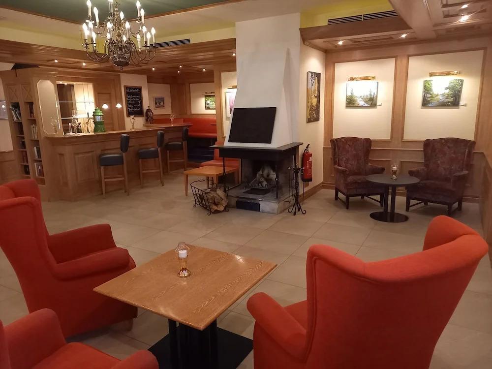 hotel image 11