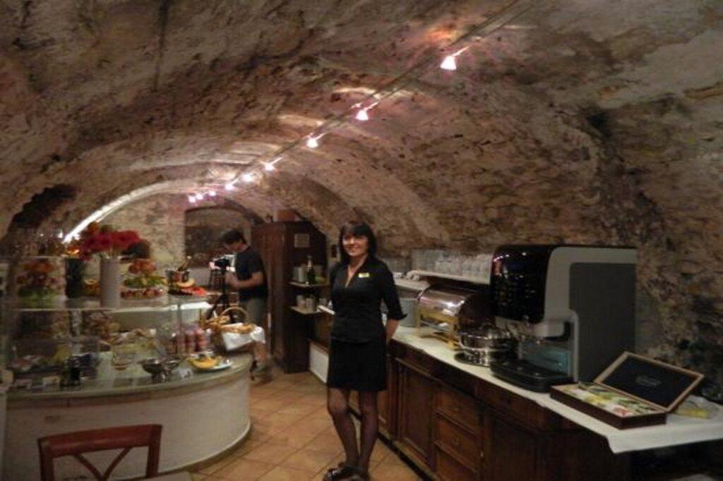 hotel image 7