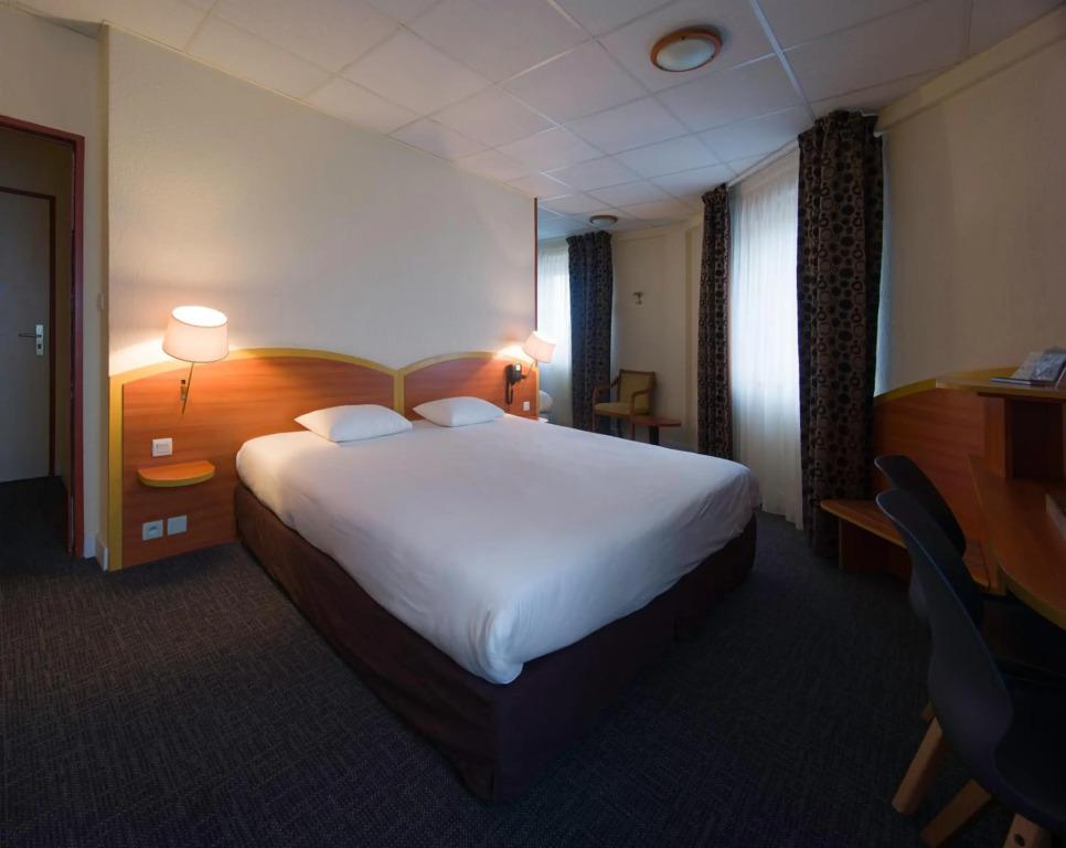 hotel image 8