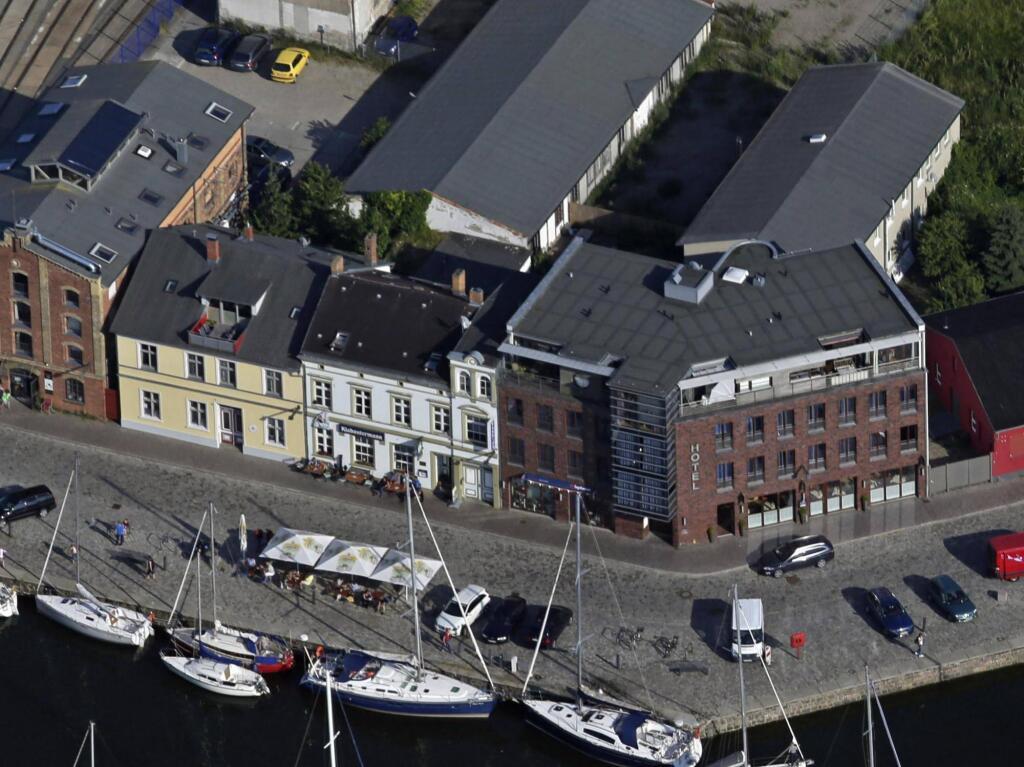 hotel image 12