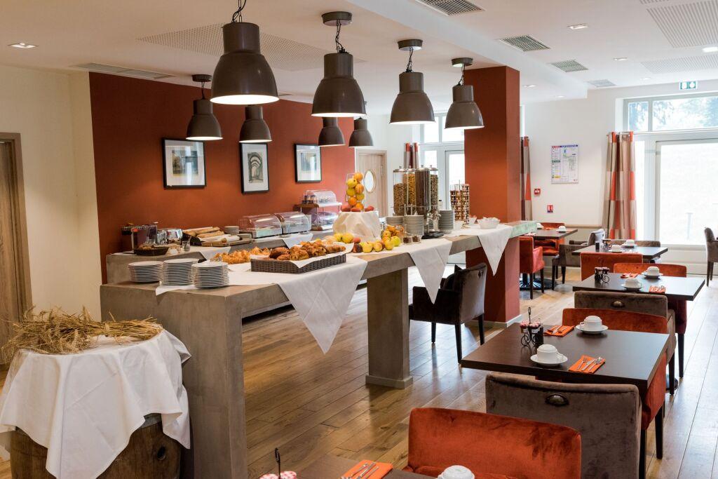 hotel image 32