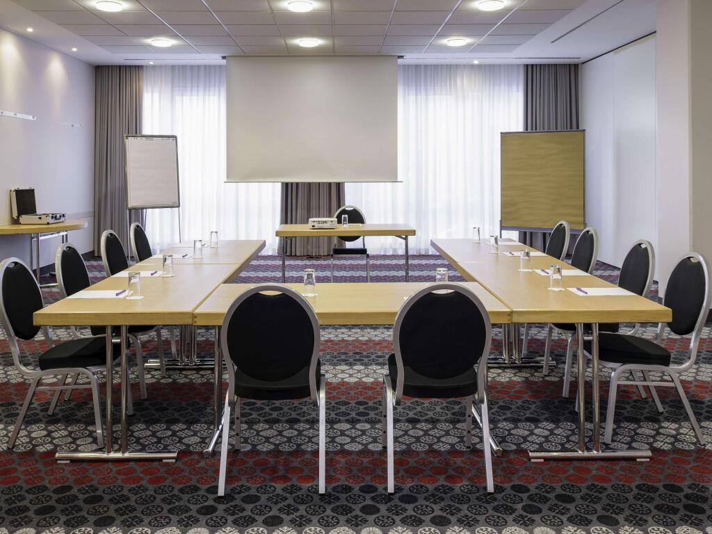hotel image 39