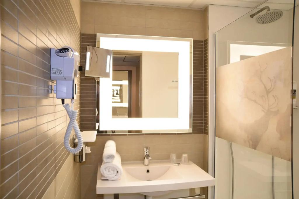 hotel image 8