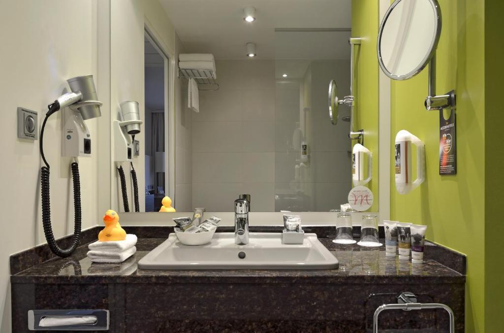 hotel image 8