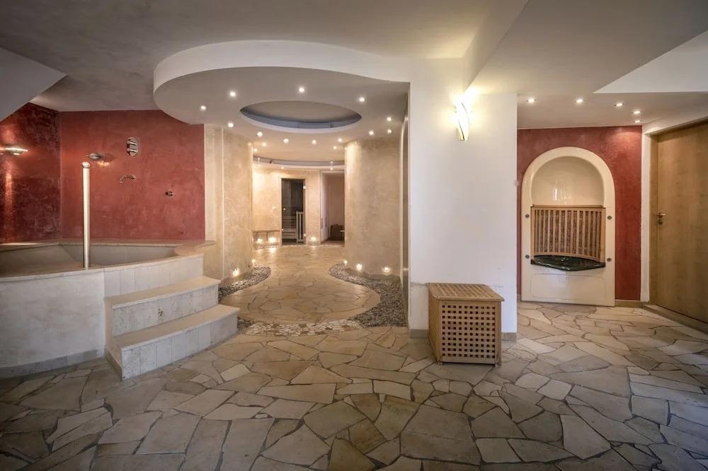 hotel image 25