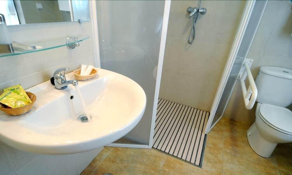 hotel image 16