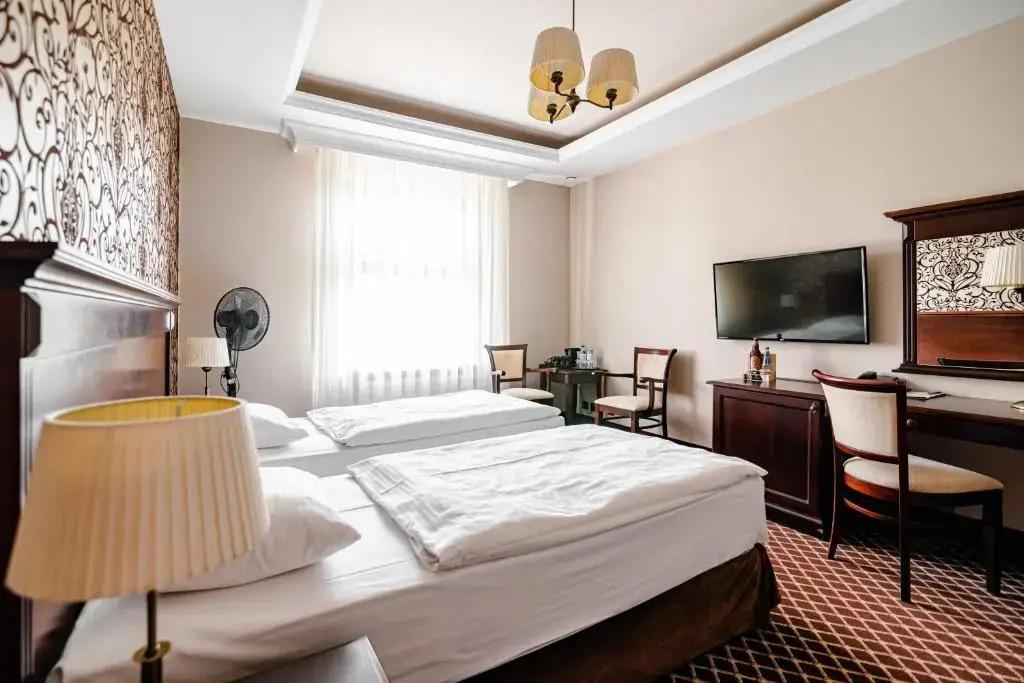hotel image 16
