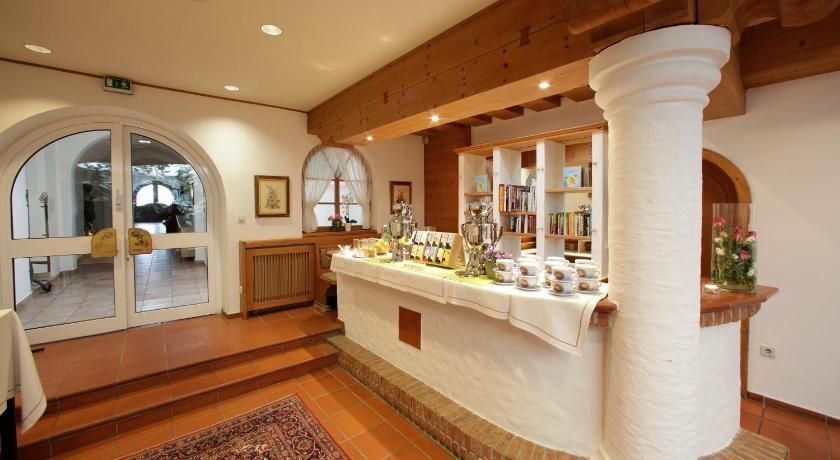 hotel image 11