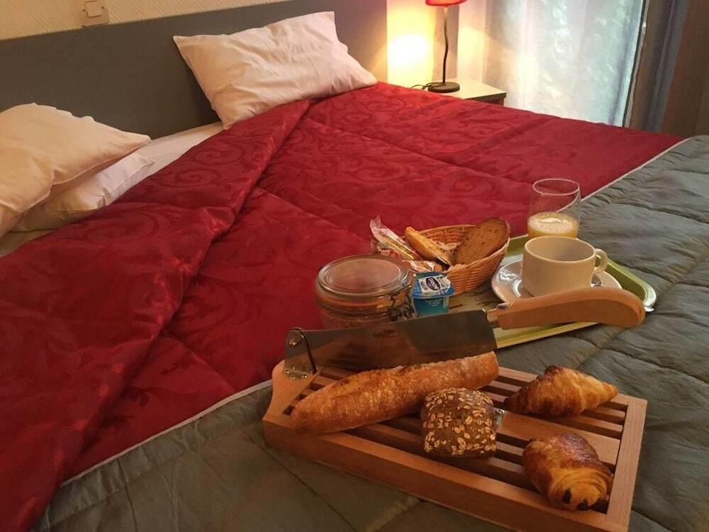 hotel image 16