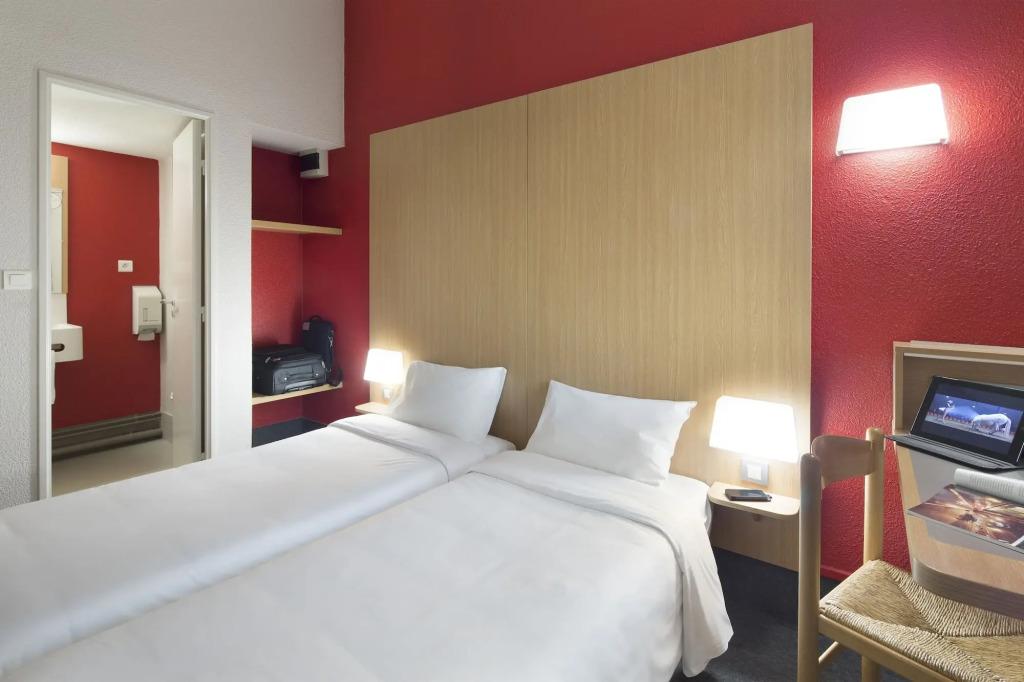 hotel image 13