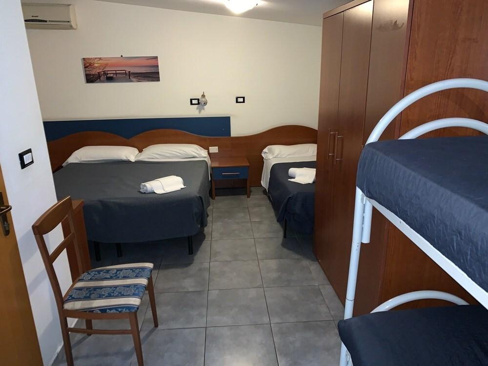 hotel image 16