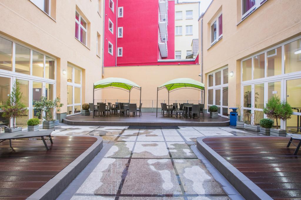 hotel image 10
