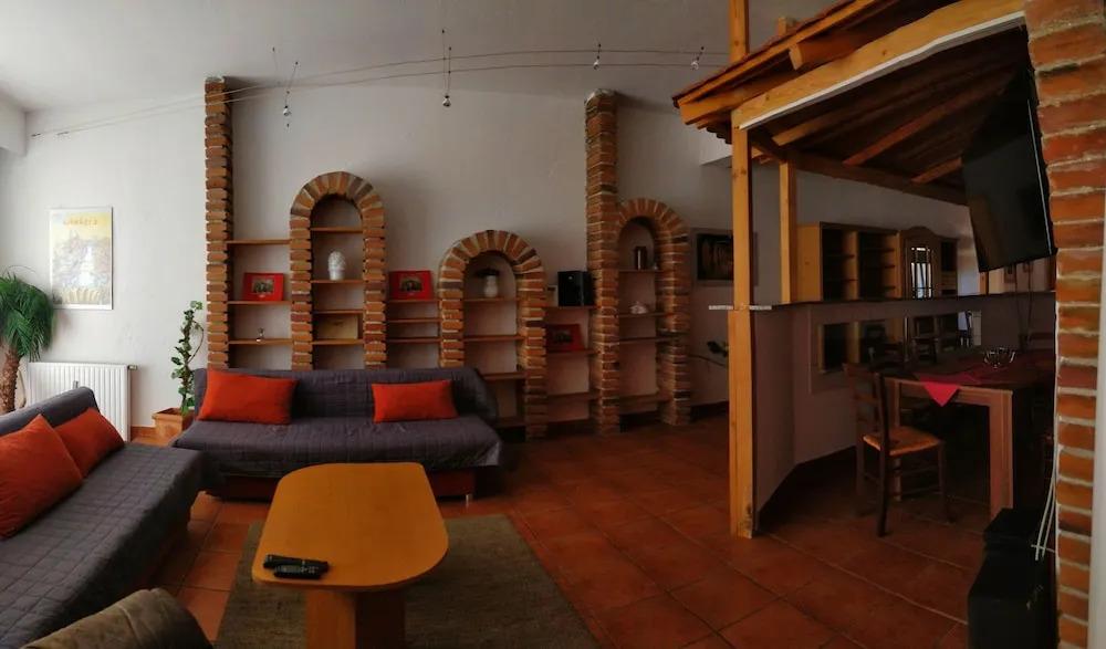 hotel image 16