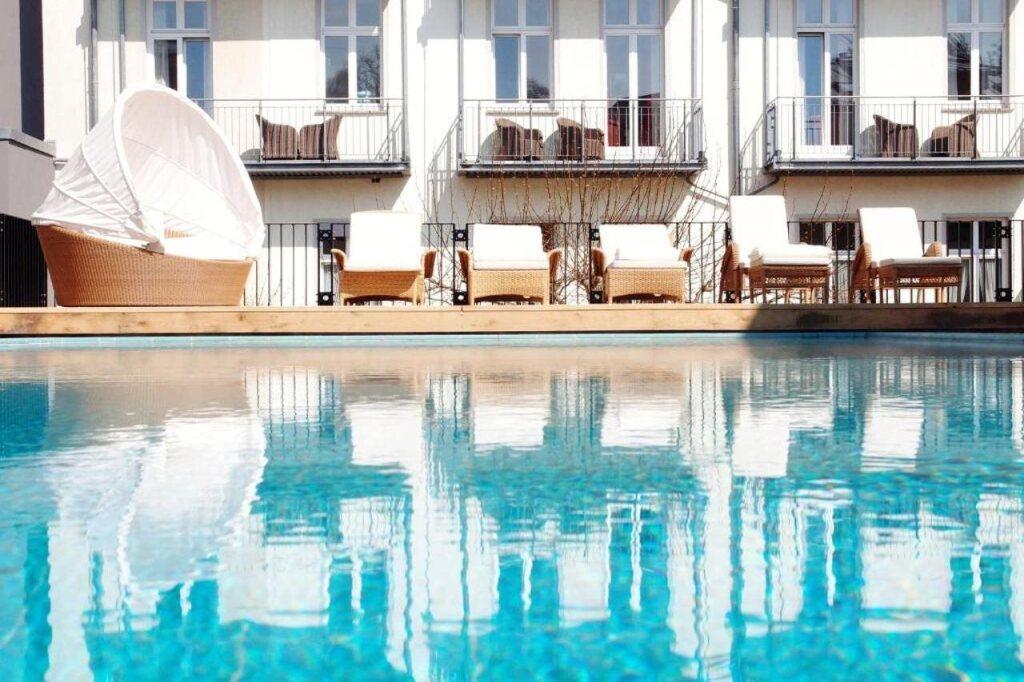 hotel image 13