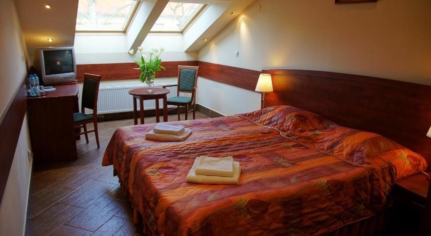 hotel image 12