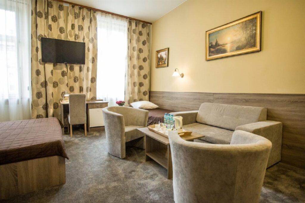 hotel image 11