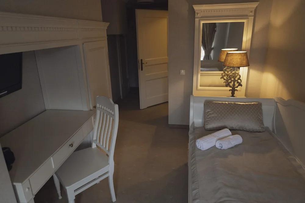 hotel image 18