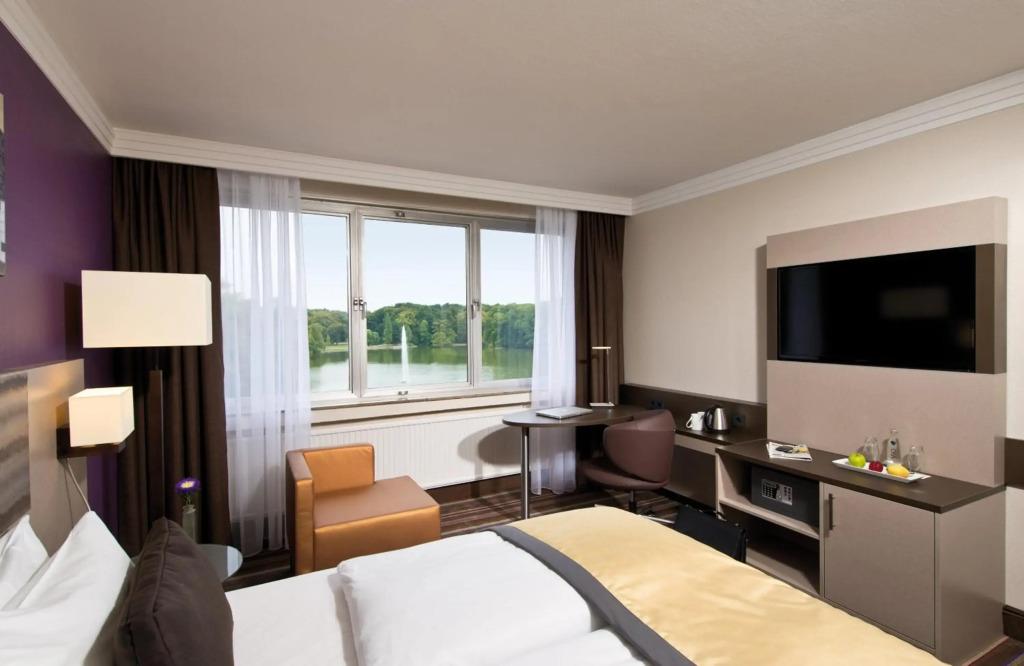 hotel image 13
