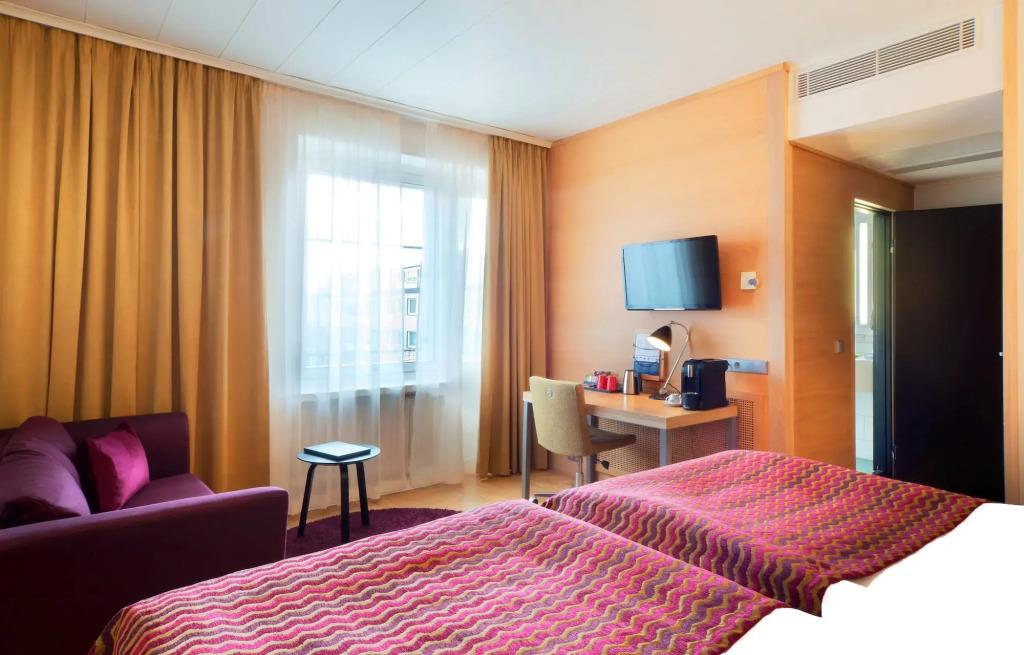 hotel image 10