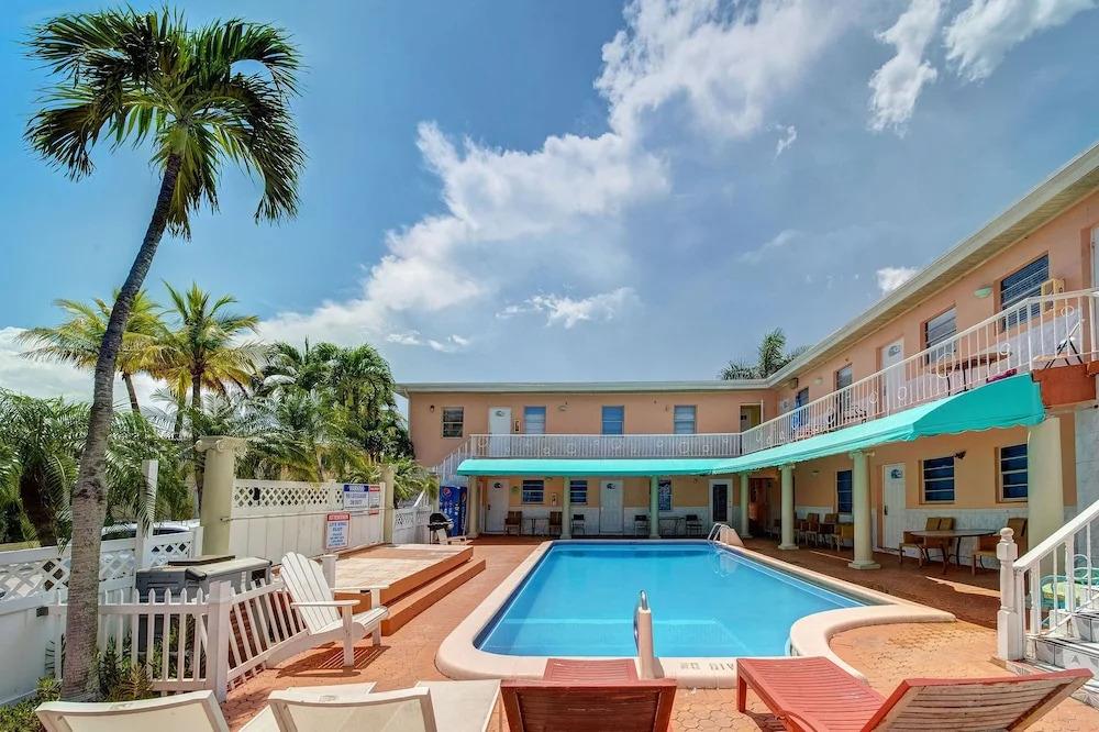 hotel image 12