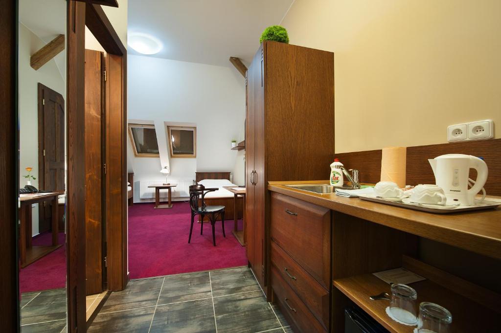 hotel image 9