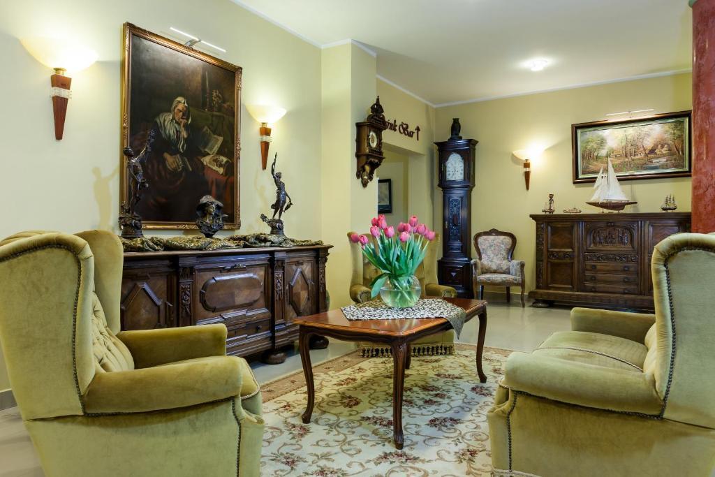 hotel image 16