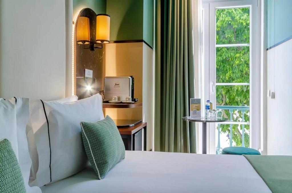 hotel image 13