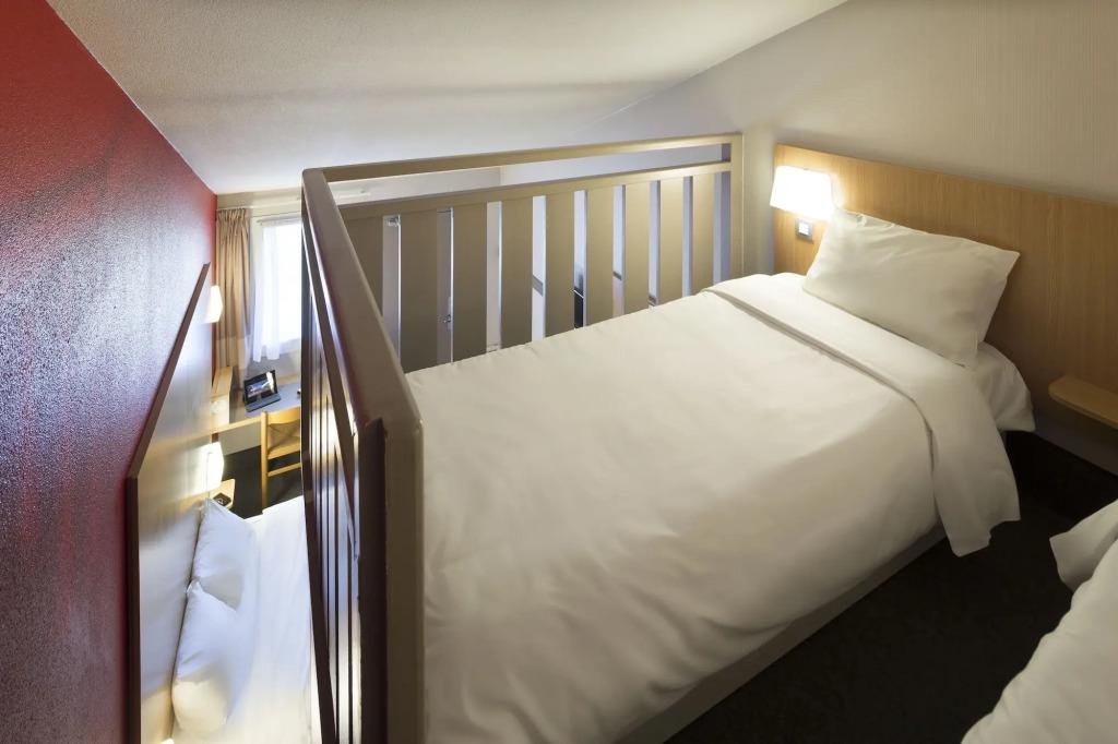 hotel image 12
