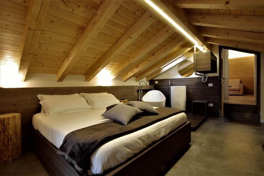 hotel image 32