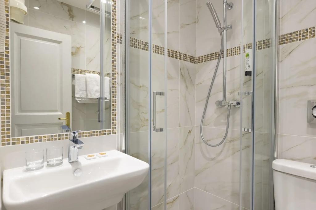 hotel image 8