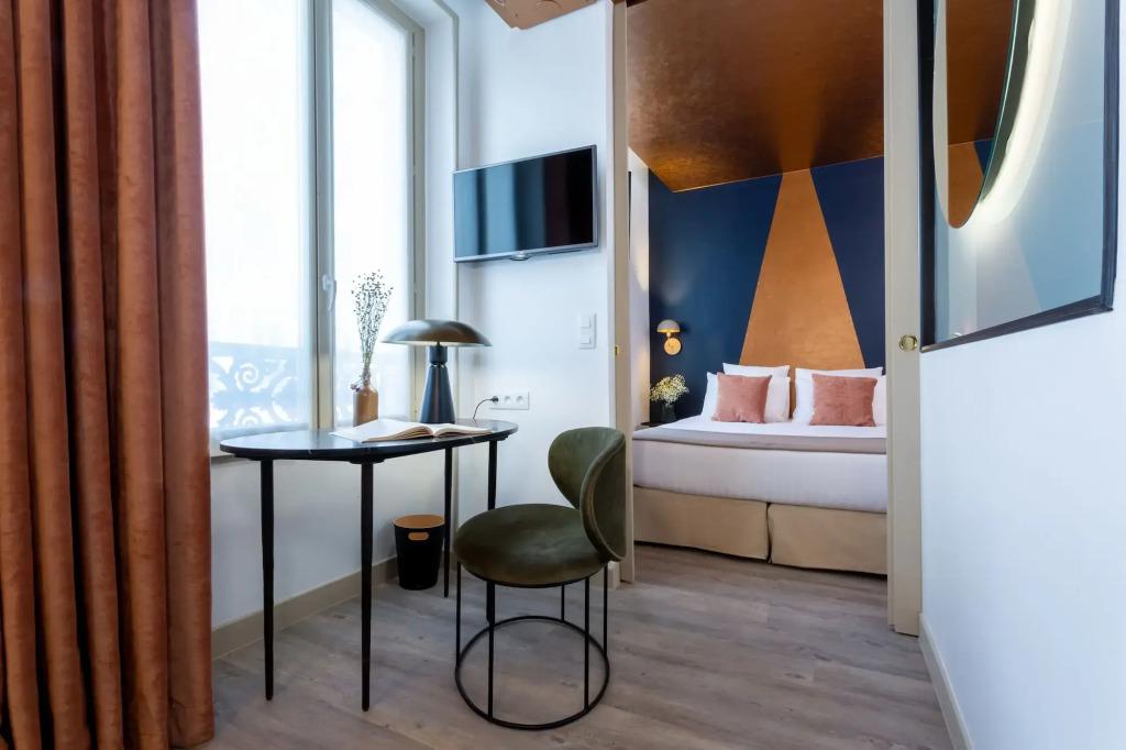 hotel image 13