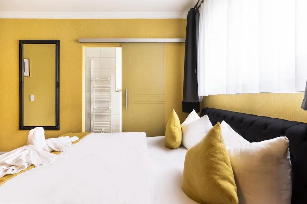 hotel image 26