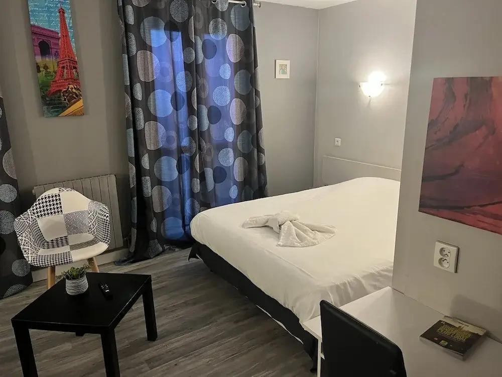 hotel image 9