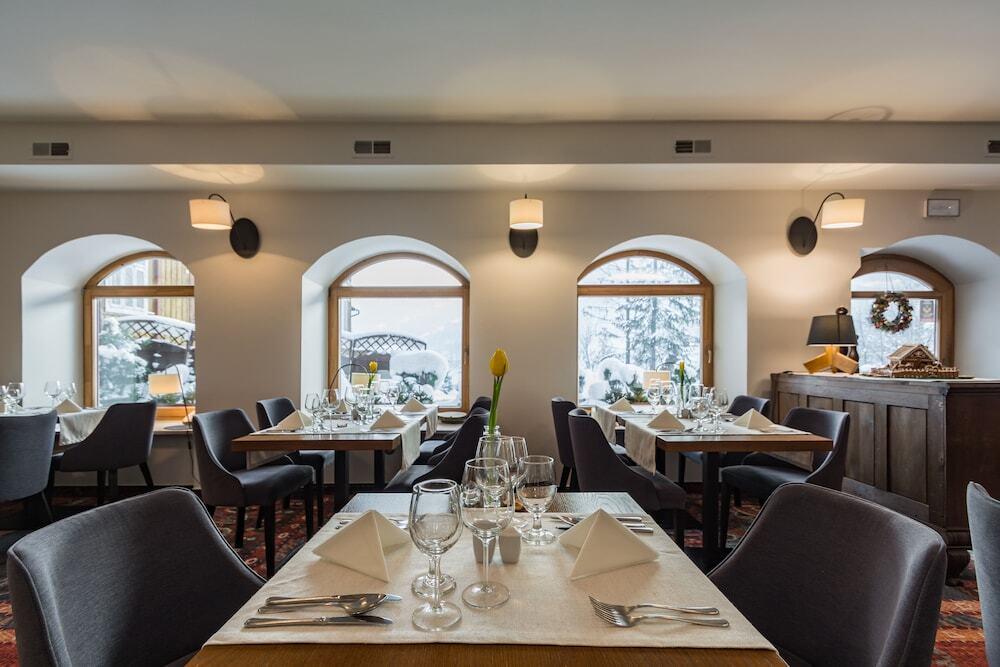 hotel image 12