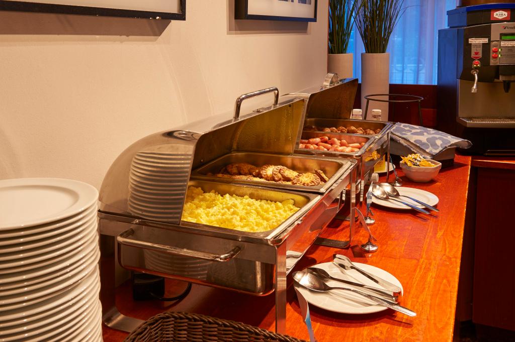 hotel image 12