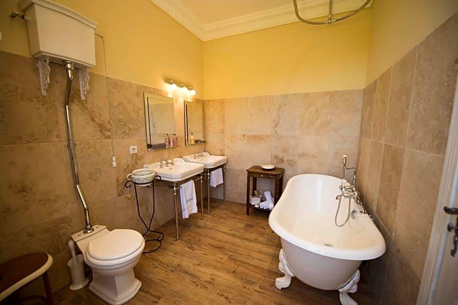 hotel image 16