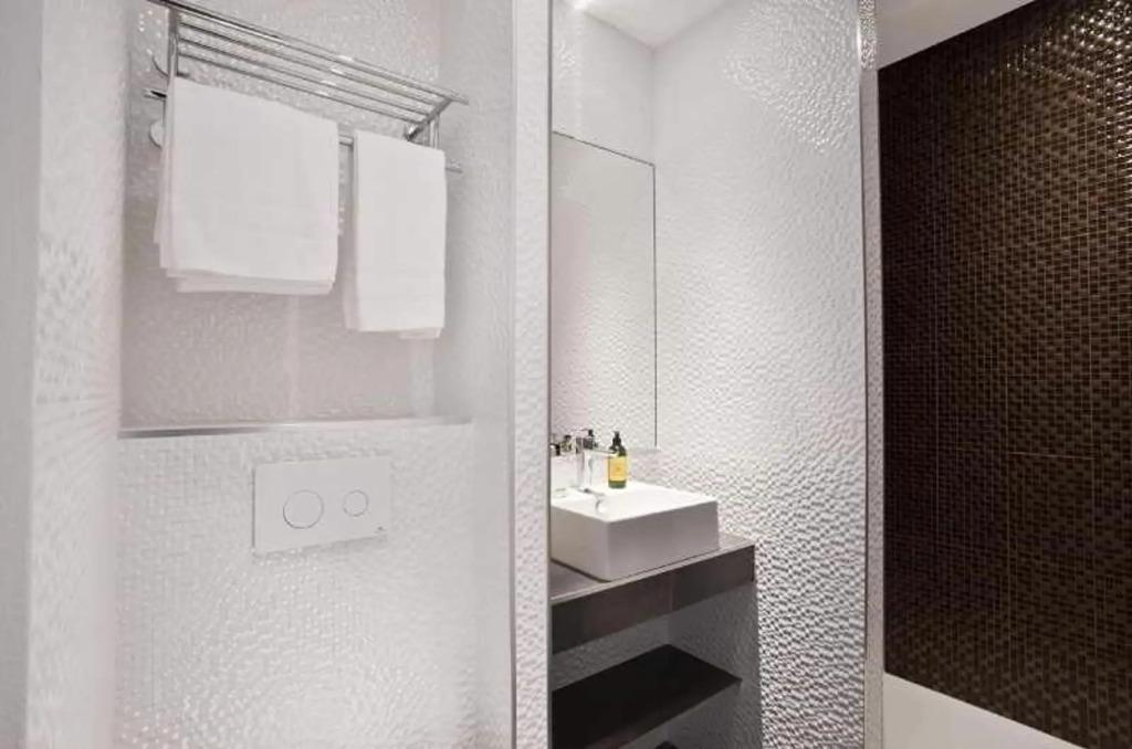 hotel image 36