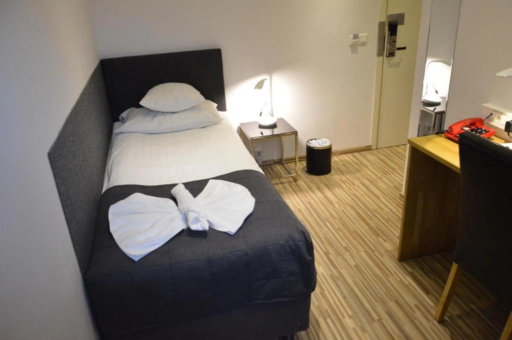 hotel image 16