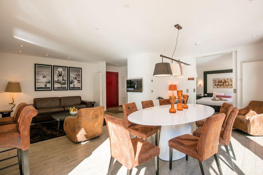 hotel image 12