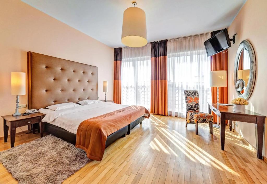 hotel image 11