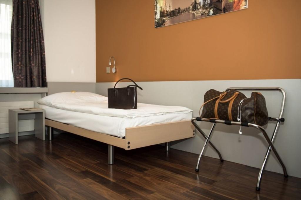 hotel image 13